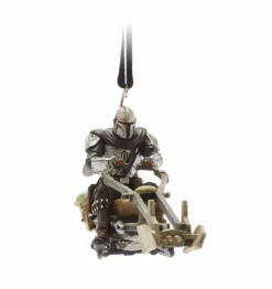 The Mandalorian Hanging Ornament - Star Wars 8 The Mandalorian Hanging Ornament - Star Wars -Mila's Toys Store Mando3